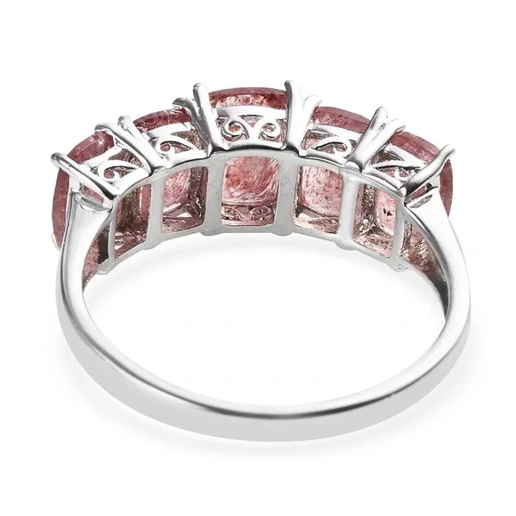 Genuine African Strawberry Quartz Ring NWOTS
